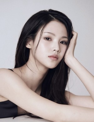 유가영, 라이크 컴퍼니와 전속계약…연기·모델 활동 박차